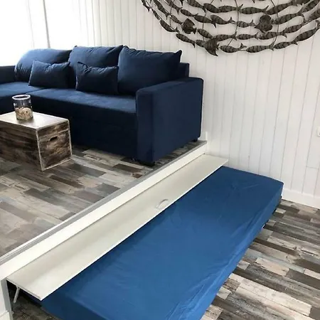 Village Island Heights * 阿德耶