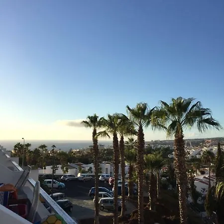 Village Island Heights * Costa Adeje (Tenerife)